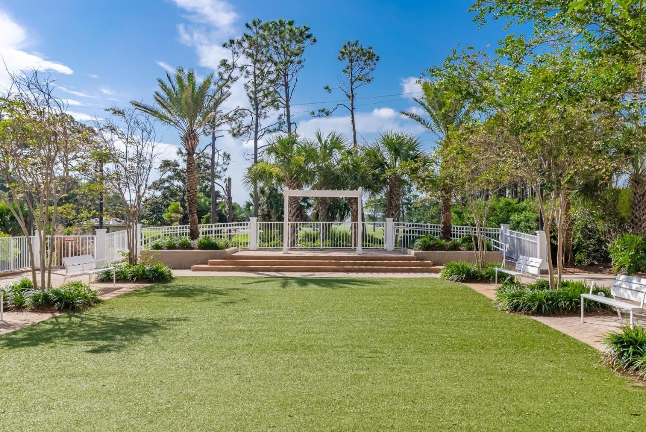 Laketown Wharf! Sleeps 9 - Condo, Stunning Ocean Views! By Dolce Getaways Pcb