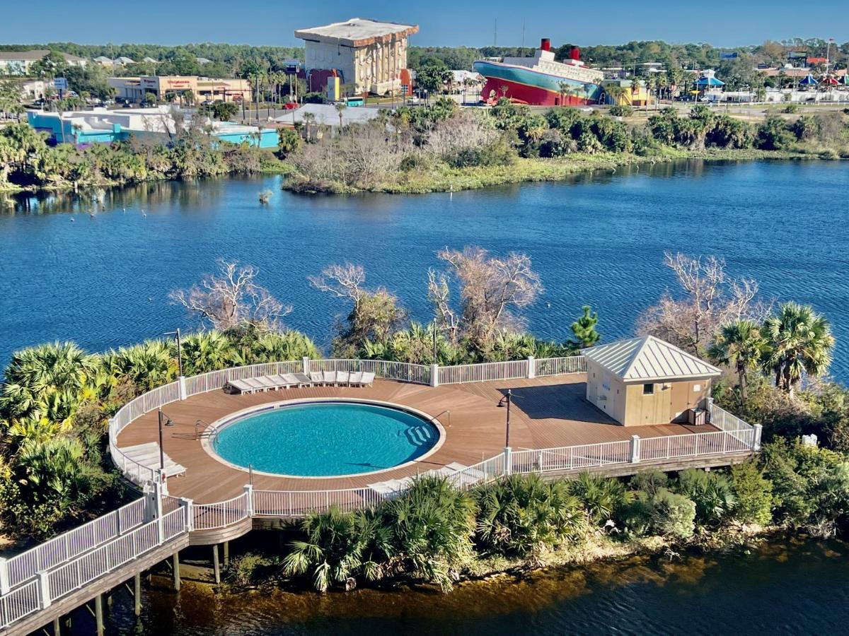 Holiday home Laketown Wharf! Sleeps 9 - Condo, Stunning Ocean Views! By Dolce Getaways Pcb