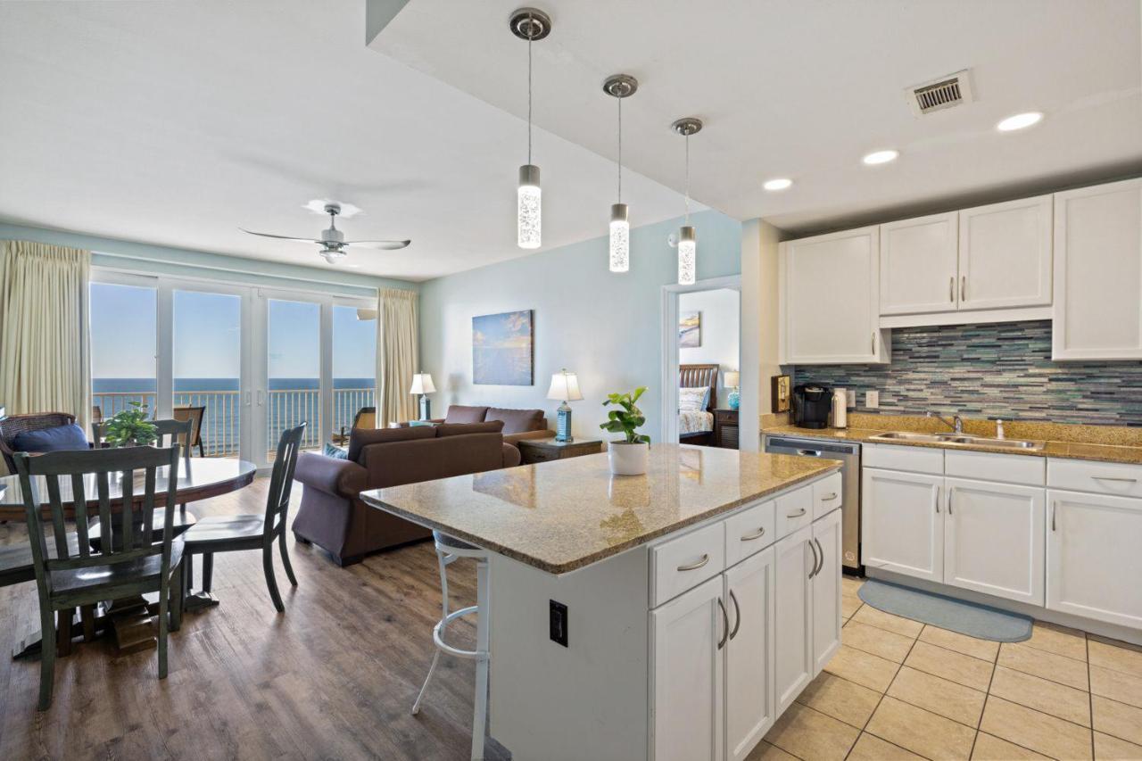 Laketown Wharf! Sleeps 9 - Condo, Stunning Ocean Views! By Dolce Getaways Pcb Holiday home *